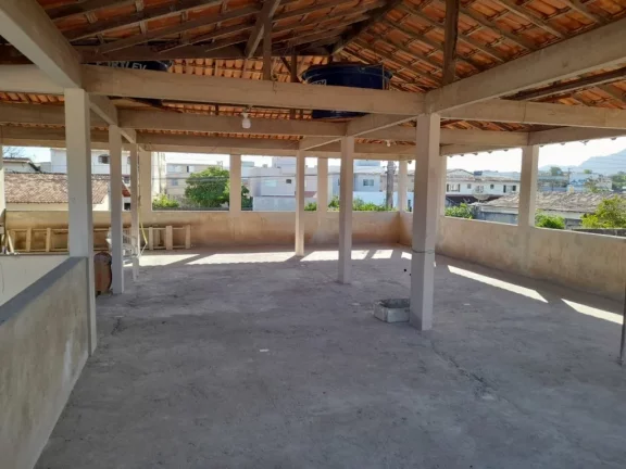 Imagem LINDA CASA A VENDA COM 3 QUARTOS PISCINA NA PRAIA DO MORRO