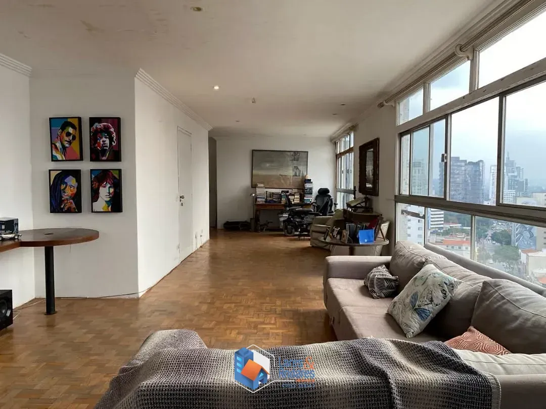 Imagem Cobertura para venda em Jardim Paulistano com 3 quartos, sendo 1 suíte, 219m²