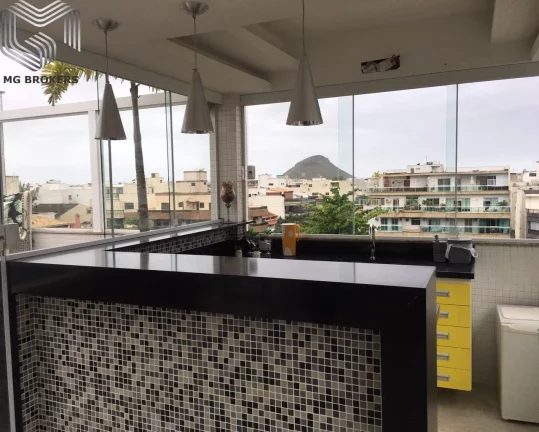 Foto do imóvel Cobertura de luxo à venda no Recreio dos Bandeirantes, Rio de Janeiro - 4 quartos, 4 suítes, 7 banheiros, 3 vagas de garagem - 360m² de área.