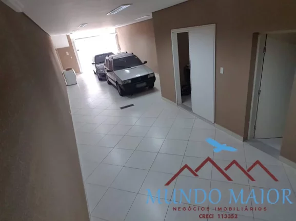 Imagem Sobrado Encantador c/ 3 dorms, 1 suíte, 6 vagas e Sacada - Jardim Las Vegas