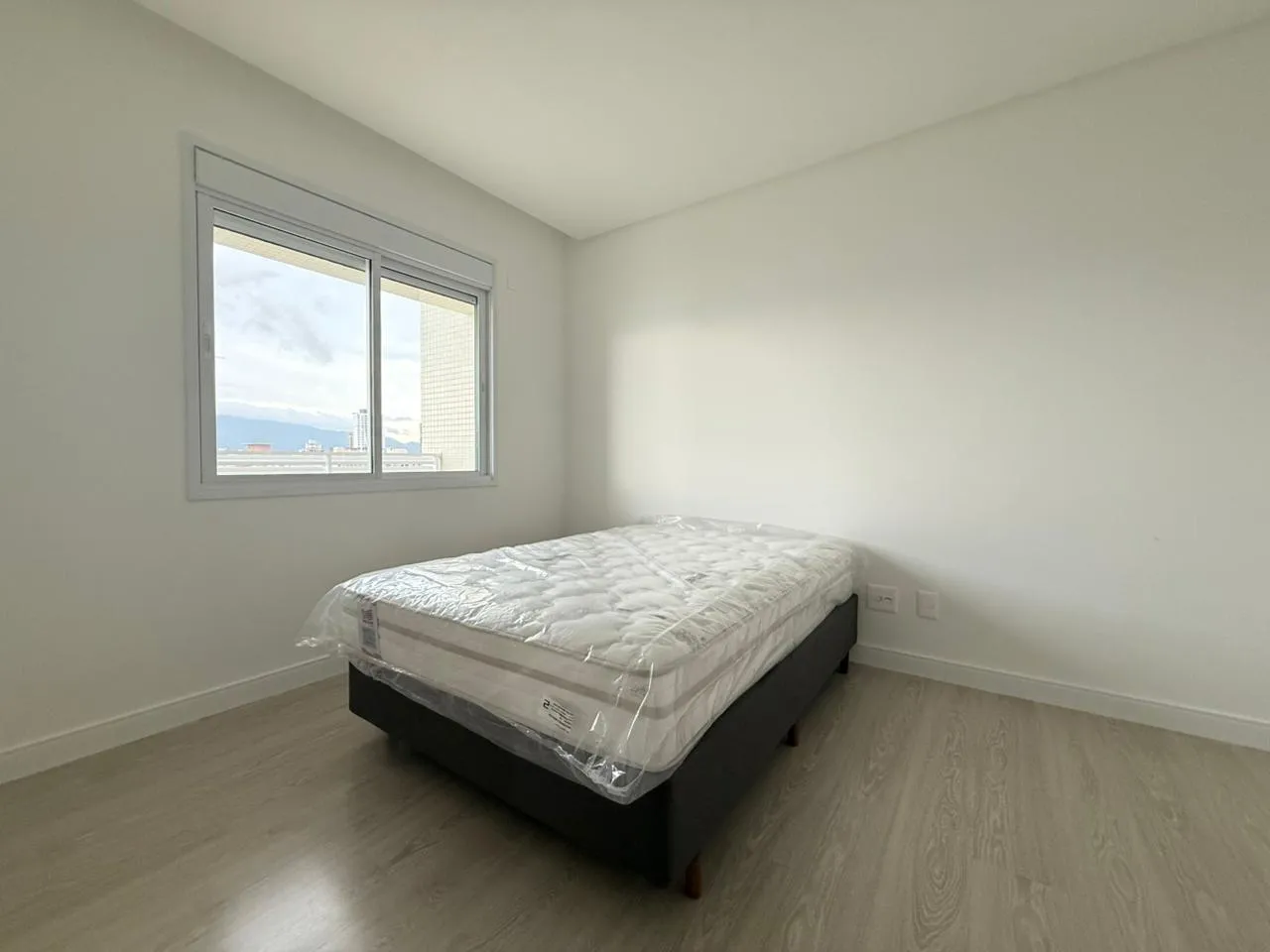 Imagem Apartamento com vista para o mar à venda com 212.88m2 por R$ 6.300.000,00