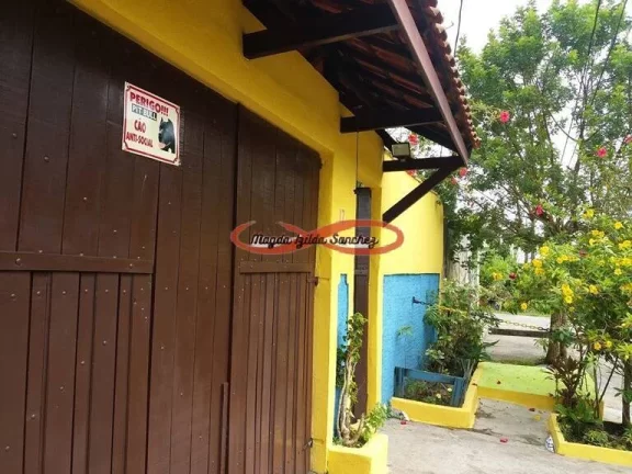 Imagem CASA MOBILIADA À VENDA EM ITANHAÉM – PORTEIRA FECHADA.