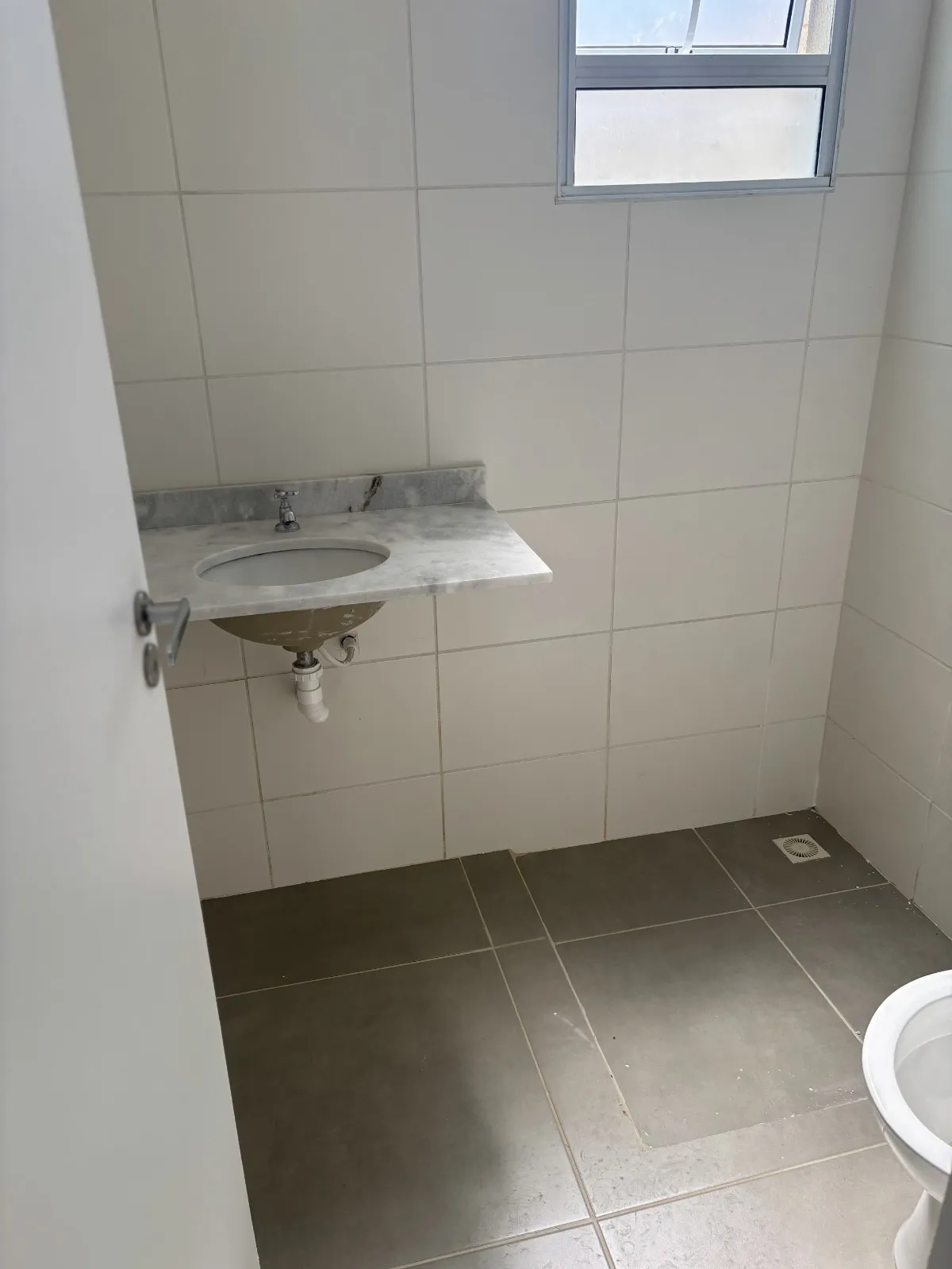 Imagem Excelente oportunidade: Casa em Condomínio à venda em Sorocaba-SP, bairro Aparecidinha, 2 quartos, 2 salas, 1 banheiro, 2 vagas, 55m².