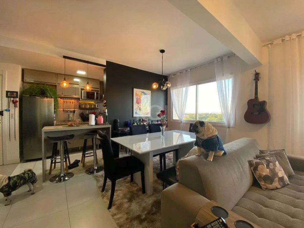 Imagem Apartamento para Venda - 65m², 2 dormitórios, sendo 1 suites, 1 vaga - Humaitá