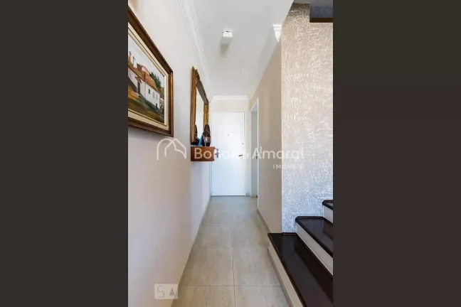 Imagem Excelente apto em Campinas, com ótima localização, bom andar, sacada, 3 dormitórios ( sendo 1 su...