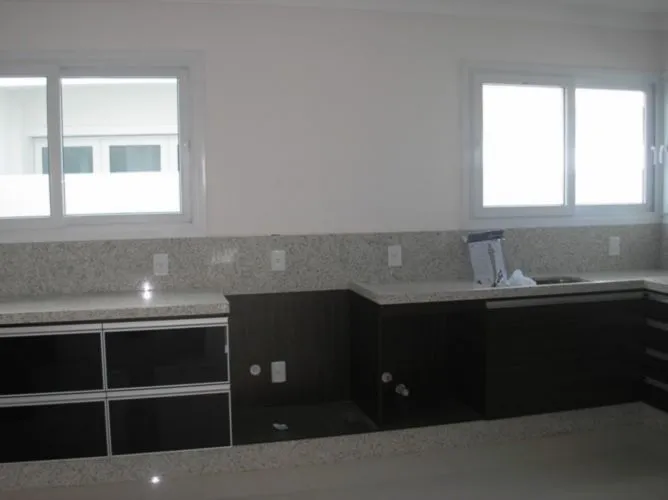 Imagem Casa para Venda - 462m², 6 dormitórios, sendo 6 suites, 3 vagas - Atlântida