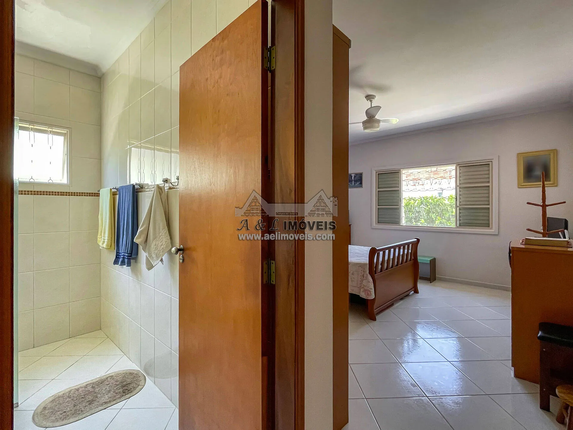 Imagem Casa à venda em Tremembé - Com 02 dormitórios, suíte e quintal gourmet