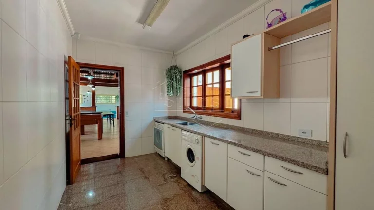 Imagem Casa em condomínio - Campos do Jordão