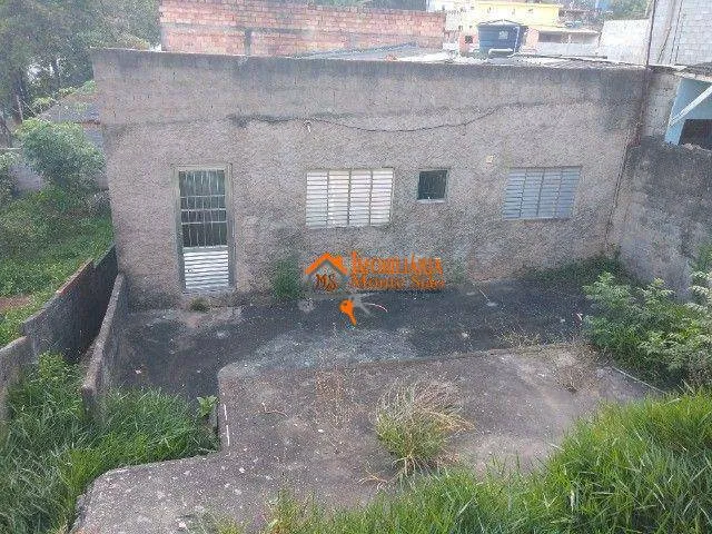 Imagem Casa com 6 dormitórios à venda, 200 m² por R$ 400.000,00 - Parque São Miguel - Guarulhos/SP