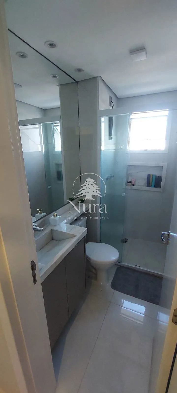 Imagem Apartamento de 2 quartos, 82m² no bairro Marapé, em Santos