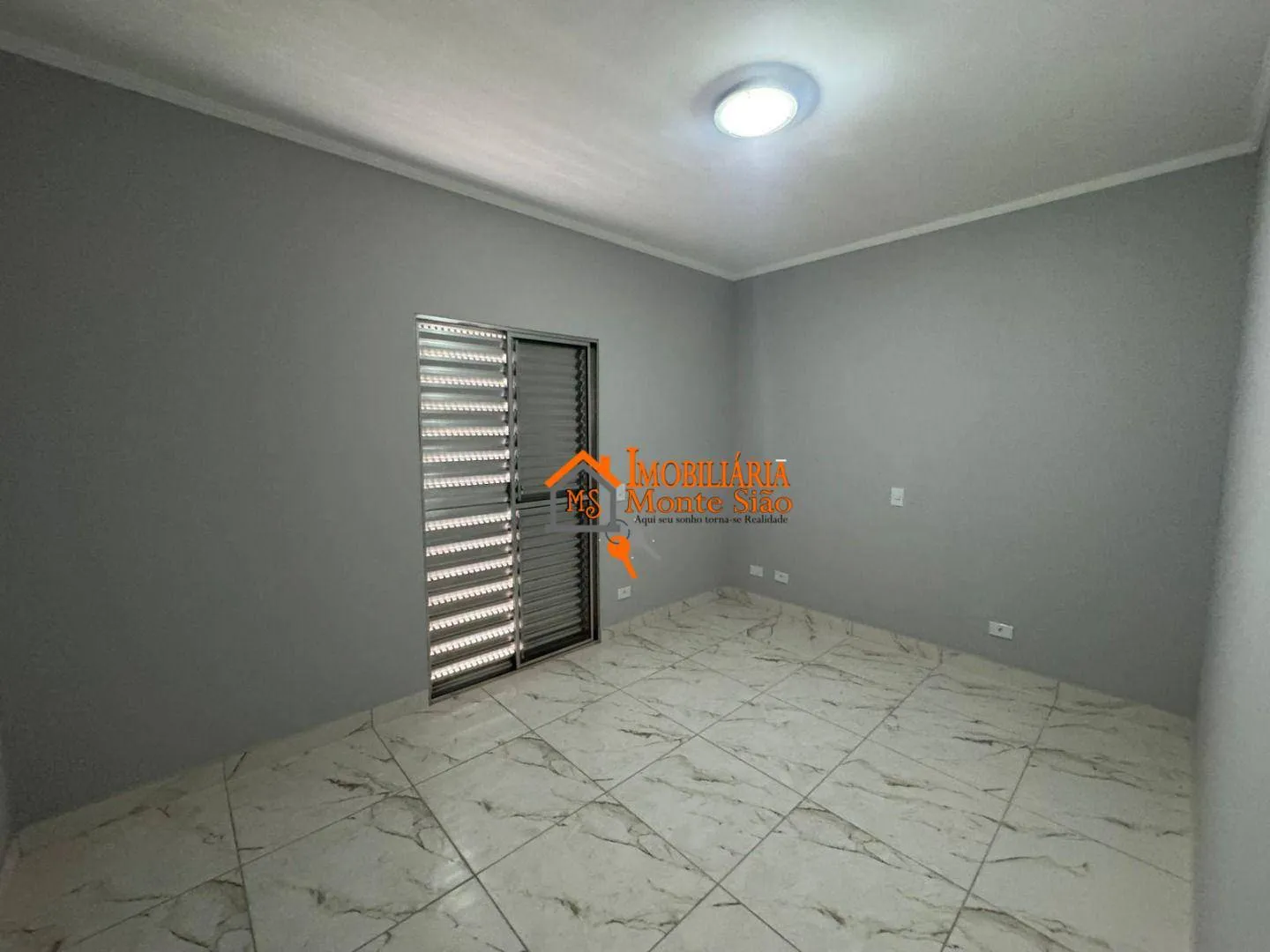 Imagem Sobrado com 2 dormitórios à venda, 250 m² por R$ 690.000,00 - Gopoúva - Guarulhos/SP