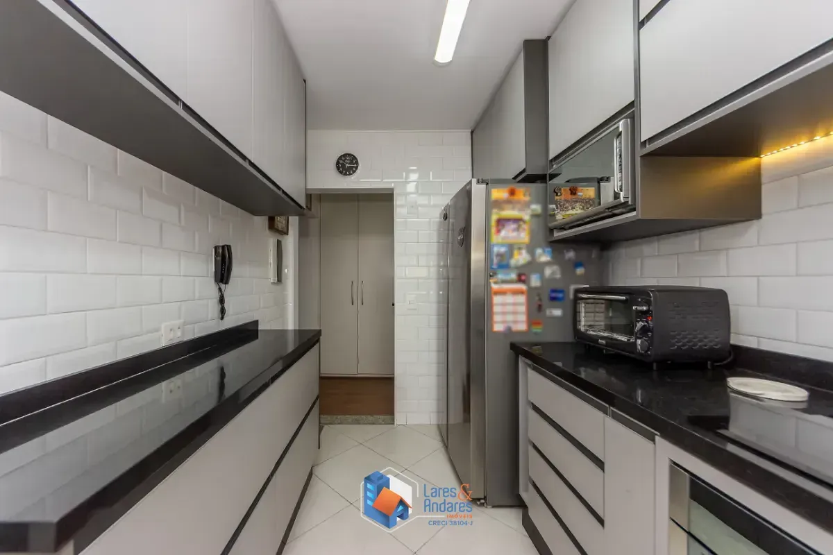 Imagem Apartamento para venda em Moema com 2 quartos, sendo 1 suíte, 75m²
