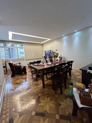Imagem Casa sobreposta alta à venda com 3 dormitórios e solarium na Ponta da Praia em Santos/SP
