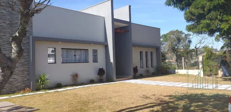 Imagem Chacara de 1500 m² em condomínio fechado. Represa de Piracaia