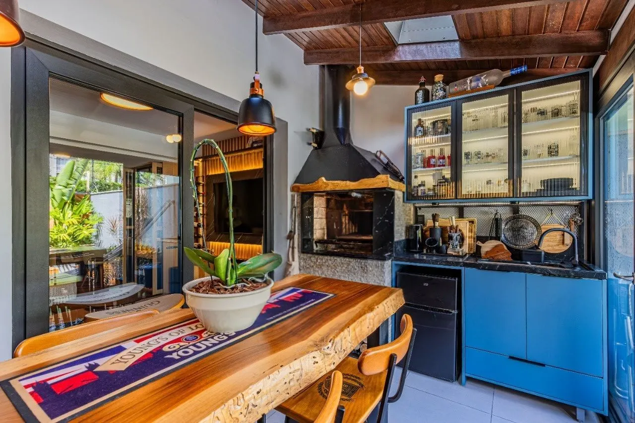 Imagem Casa reformada com vista incrível espaço goumet e jacuzzi, Proximo ao Iaguatemi