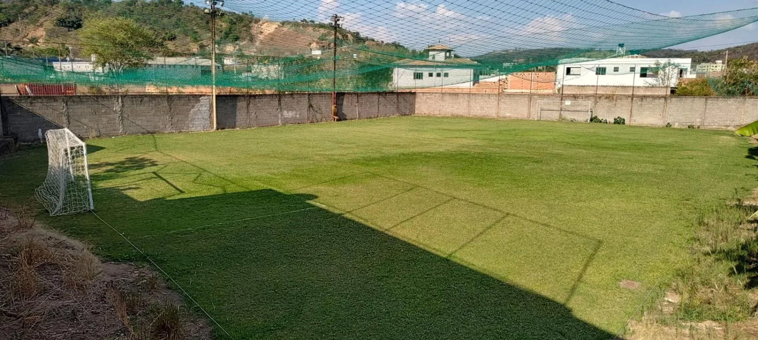 Imagem Vendo uma excelente chácara em Itaúna/MG, com 3.500 m²,