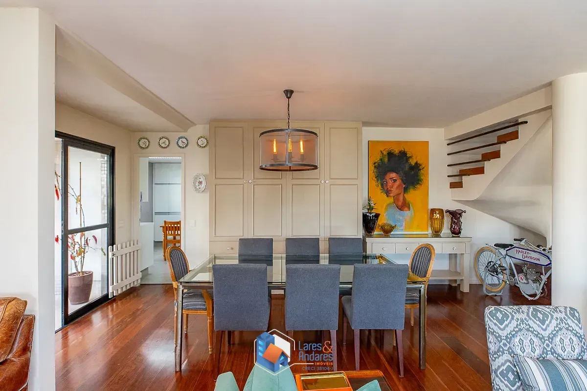 Imagem Duplex para venda em Vila Andrade com 4 quartos, sendo 2 suítes, 233m²