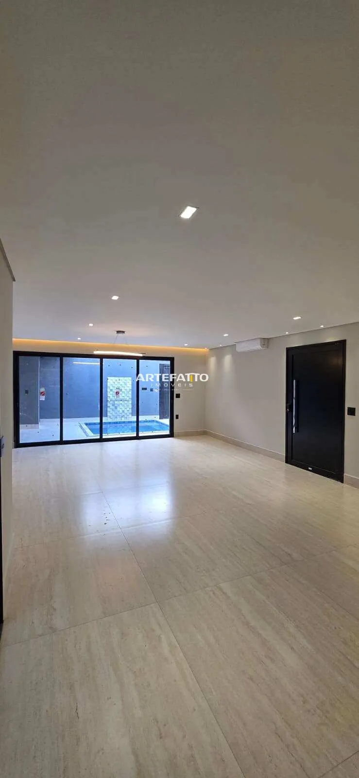 Imagem Casa à venda em Franca, Jardim Veneza, com 3 quartos, 230m2