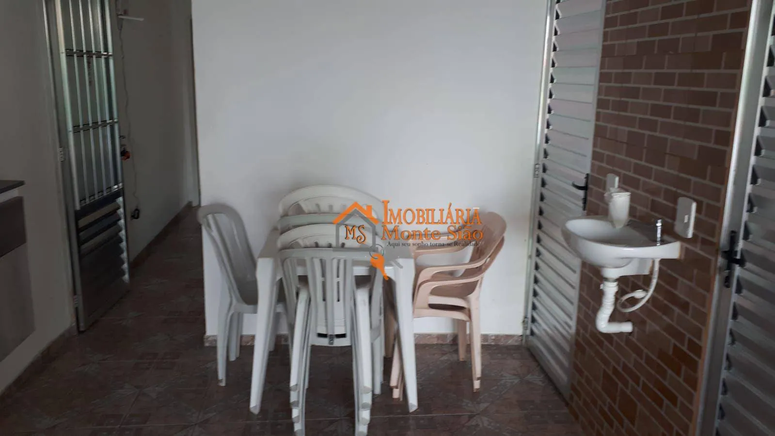 Imagem Casa com 1 dormitório à venda, 90 m² por R$ 450.000,00 - Cidade Soberana - Guarulhos/SP
