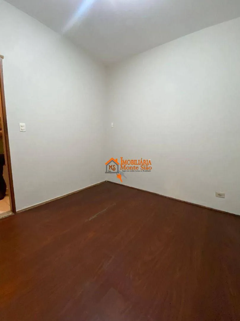 Imagem Casa Assobradada à Venda no Centro de Guarulhos - 3 Dorms e Suíte!