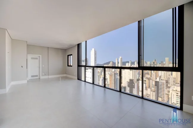 Imagem Apartamento Zona Central para Venda em Balneário Camboriú, CENTRO, 4 dormitórios, 2 suítes, 5 banheiros, 3 vagas