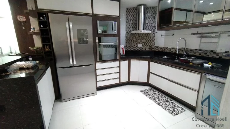 Imagem (PERMUTA) Casa a venda, 07 quartos sendo 03 suítes, com piscina, no Atuba em Colombo PR