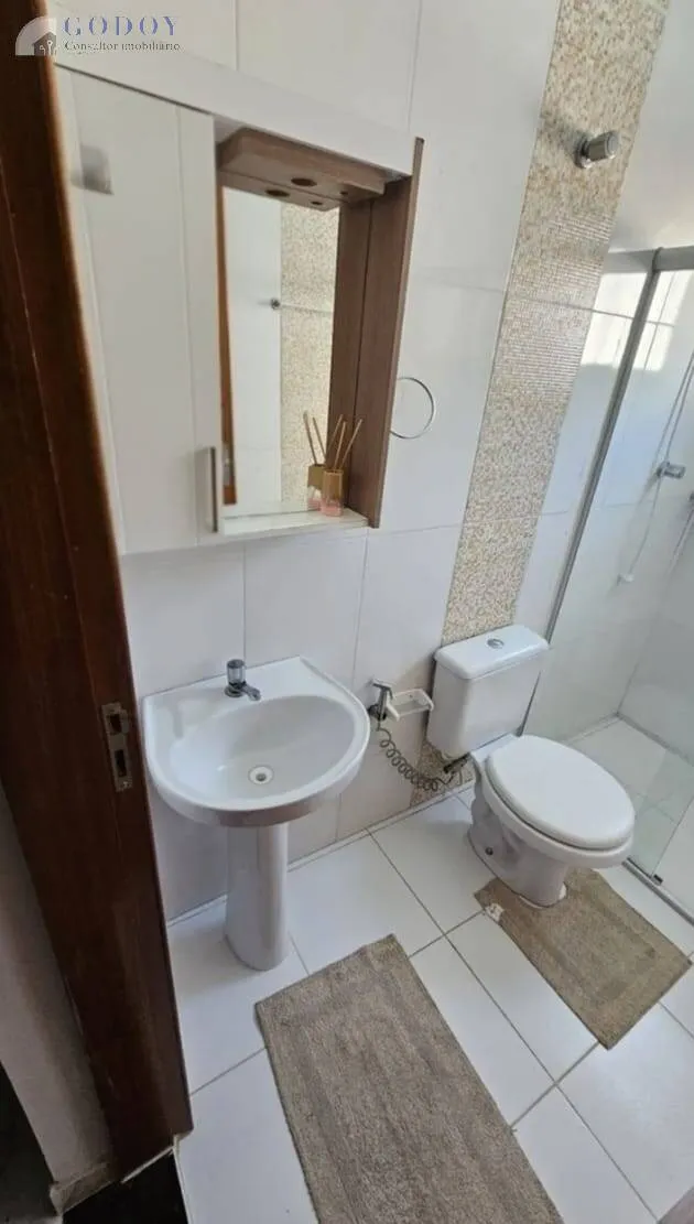 Imagem Casa moderna com 3 dormitórios, suíte, área gourmet e piscina aquecida
