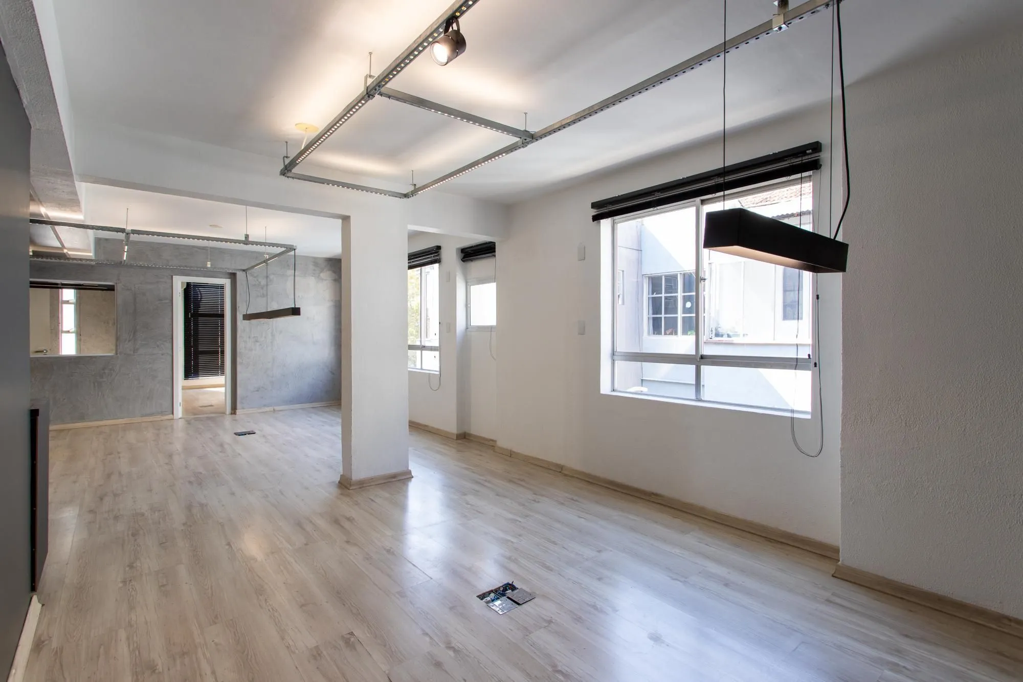 Imagem Andar inteiro com 214 m²