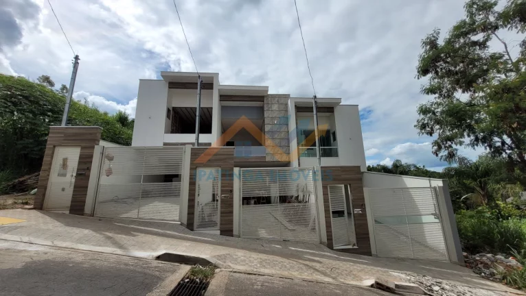 Imagem Casa geminada no bairro Fontes em Ipatinga