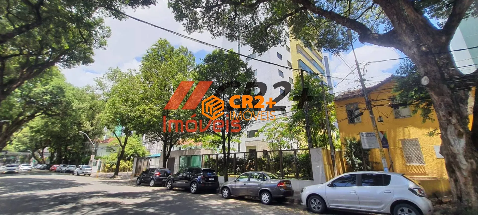 Imagem Apartamento à Venda de 125 m² 04 quartos, 02 suítes em Espinheiro em Recife