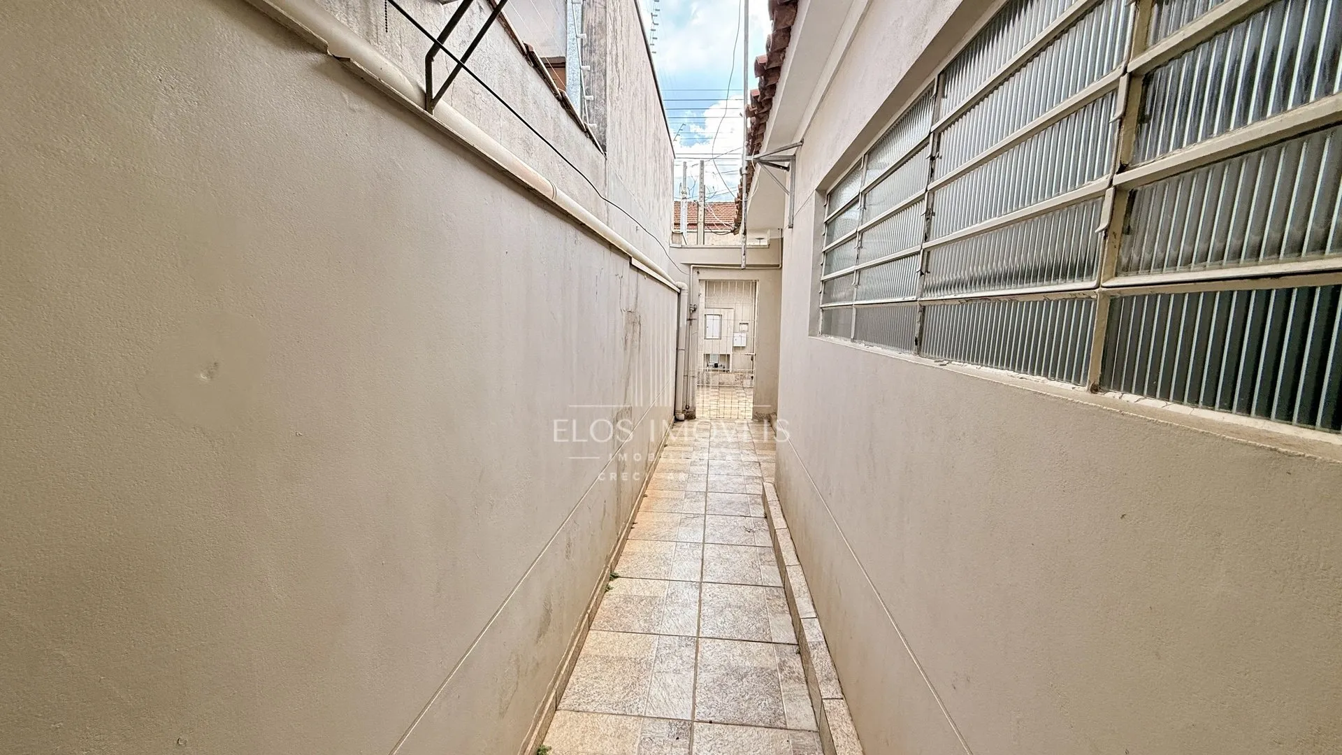 Imagem Casa de 3 quartos, 235m² no bairro Vila Cristóvam, em Limeira