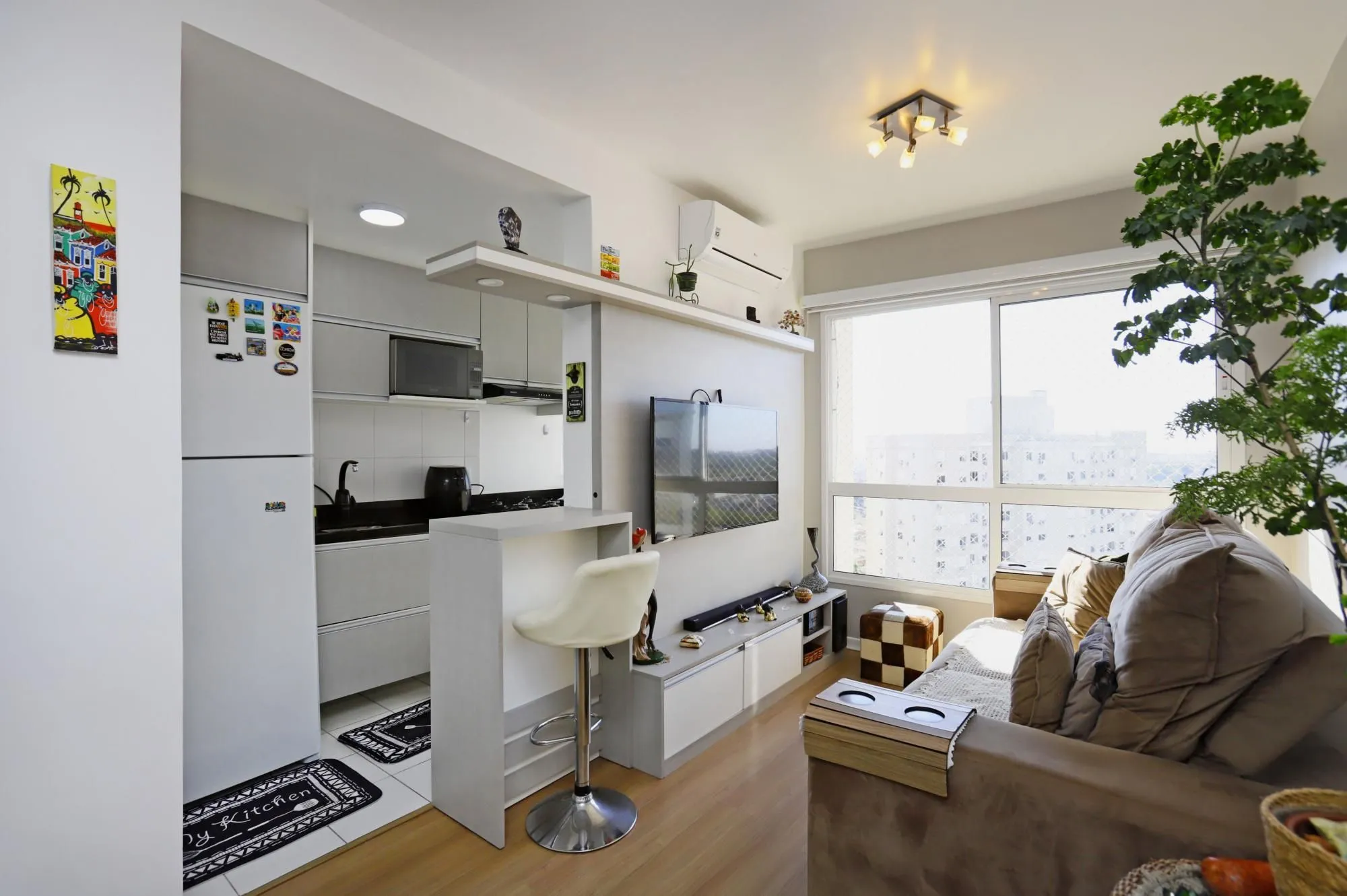 Imagem Apartamento, 03 Dormitórios, 02 Banheiros, 63m², Bairro Jardim Itu