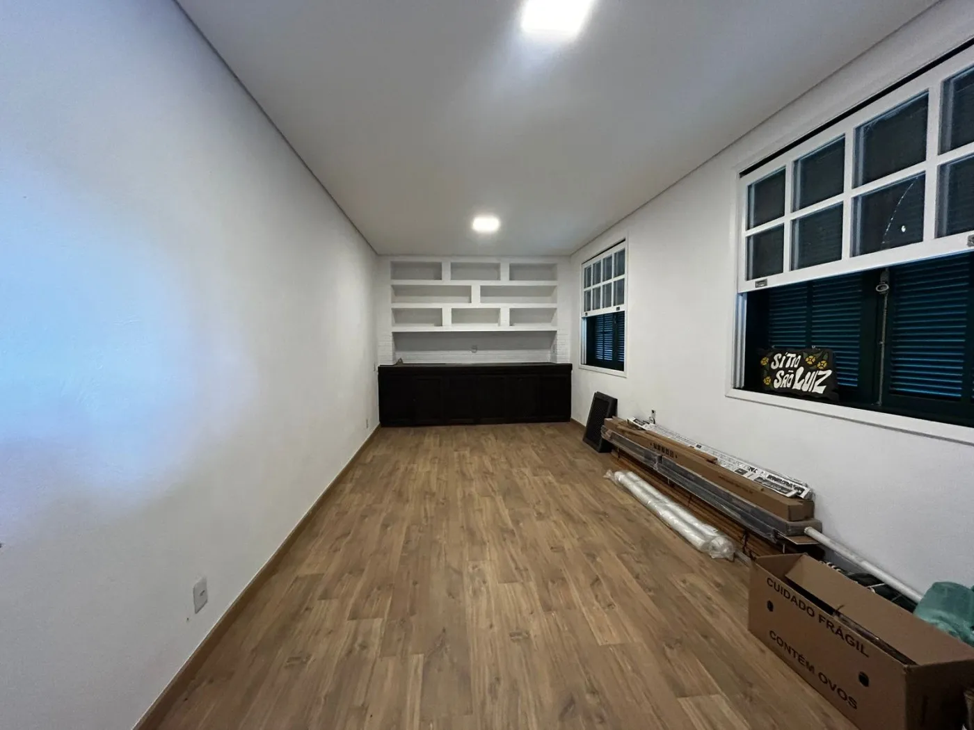Imagem Casa para Venda em Petrópolis / RJ no bairro Fazenda Inglesa