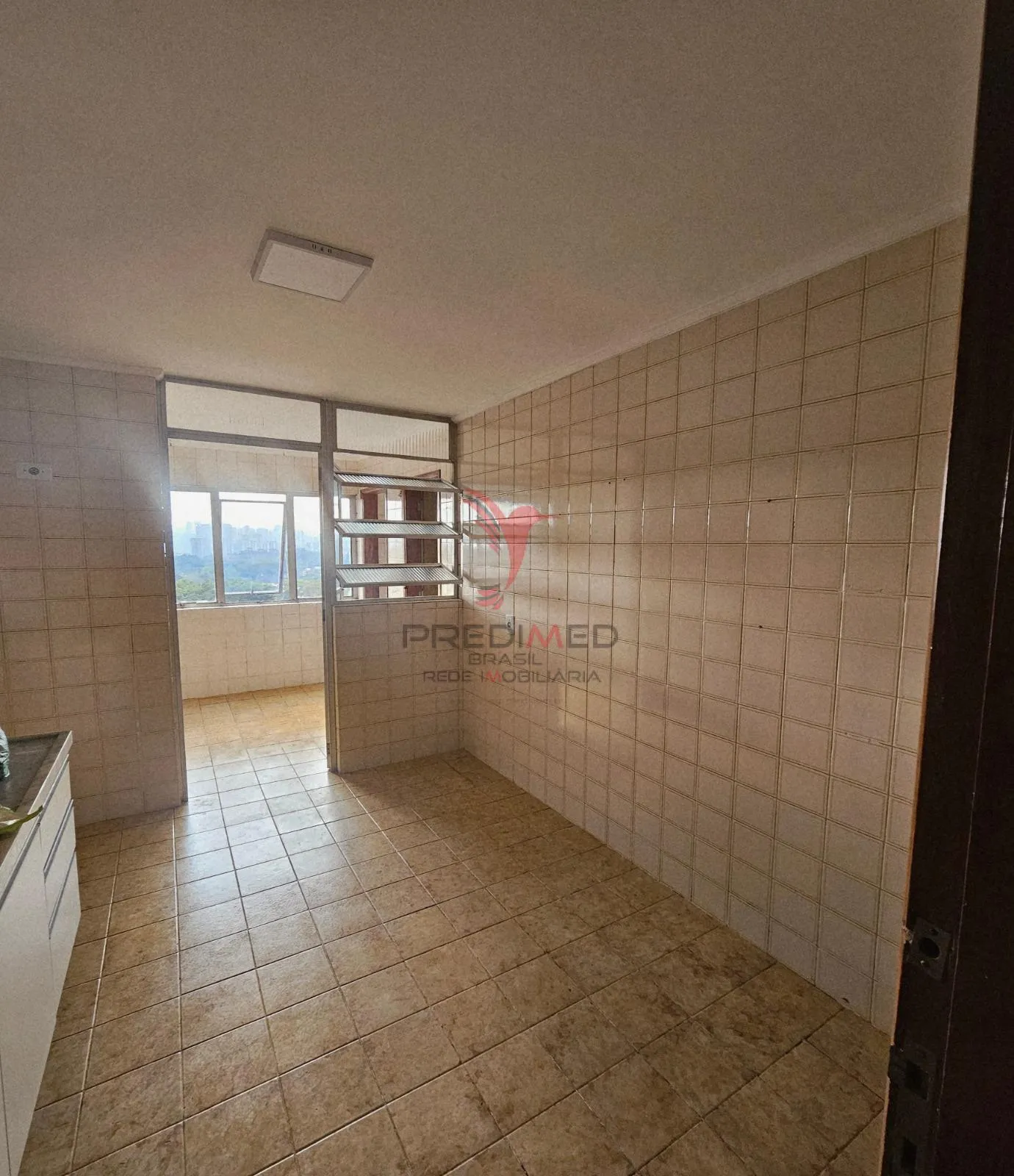 Imagem Apartamento reformado , 2 Quartos, vista livre , perto metro Alto da Boa Vista, São Paulo