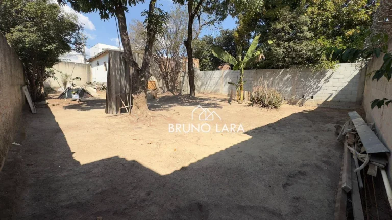 Imagem casa a venda em Betim MG / bairro Espírito Santo