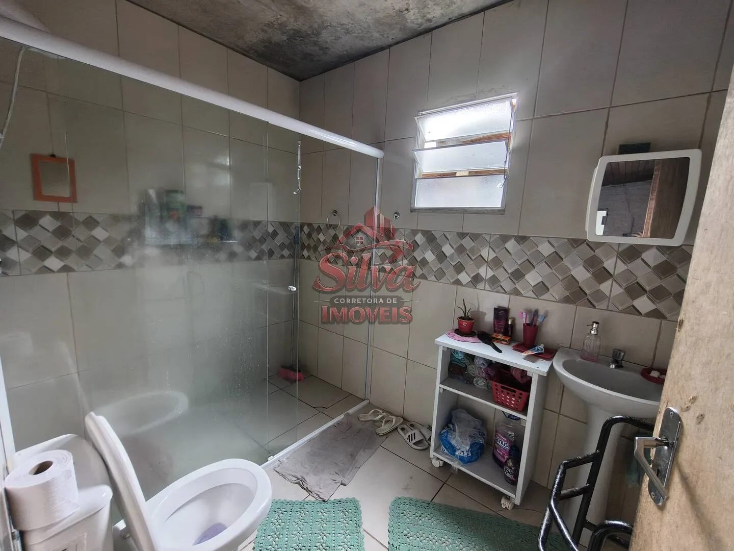 Imagem Casa 2 dormitórios com terreno de 300m² no Mariluz