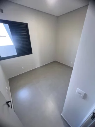 Imagem CASA 03 DORMITÓRIOS SENDO 01 COM SUÍTE MASTER CONDOMINIO VILLAGIO IPANEMA I