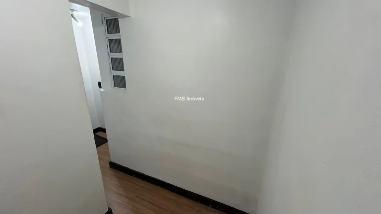 Imagem Apartamento à venda na Aclimação: 2 quartos, 1 suíte, 1 vaga de garagem, 74,18 m² de área em São Paulo-SP