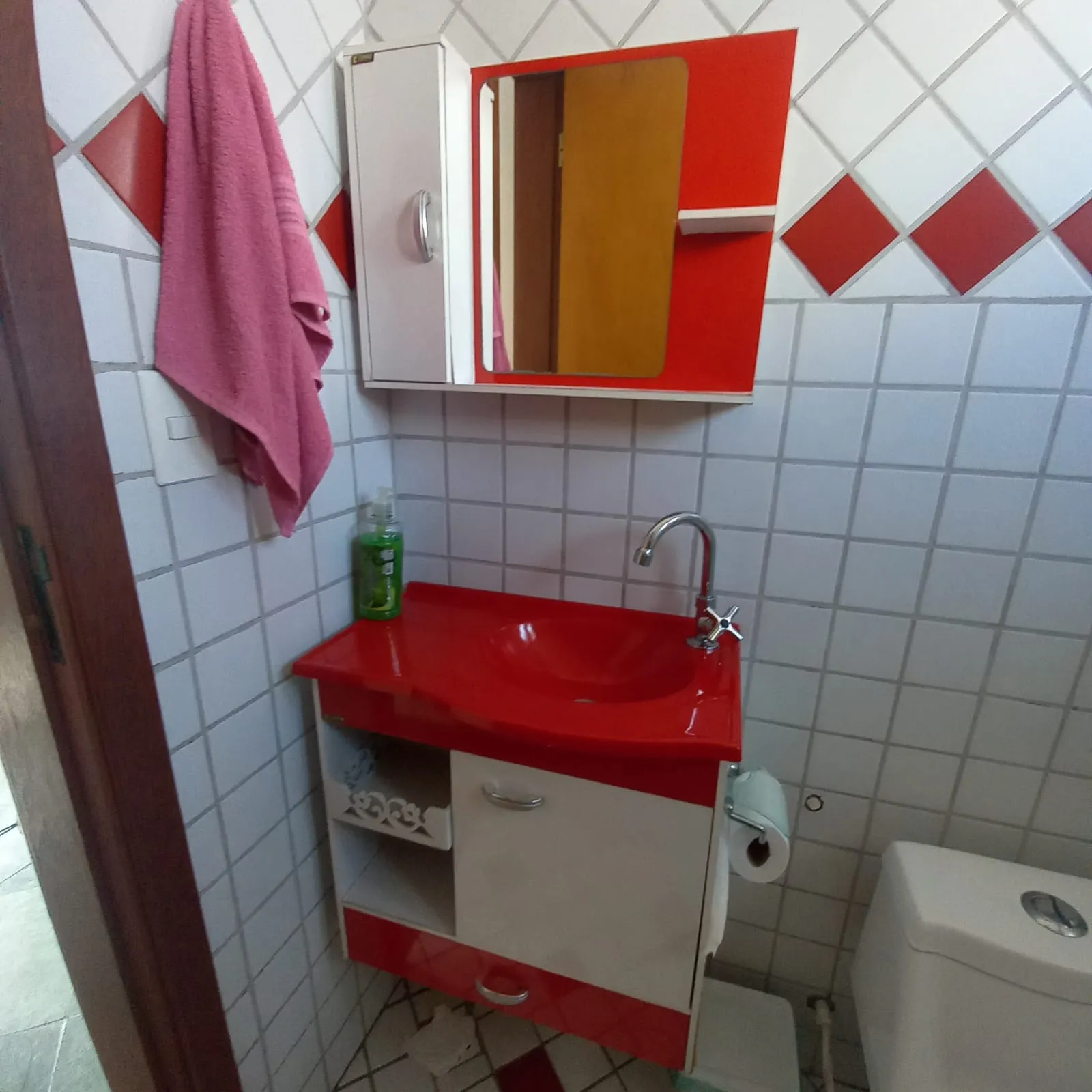 Imagem Lindo Sobrado no Jardim Simus com 2 casas no terreno