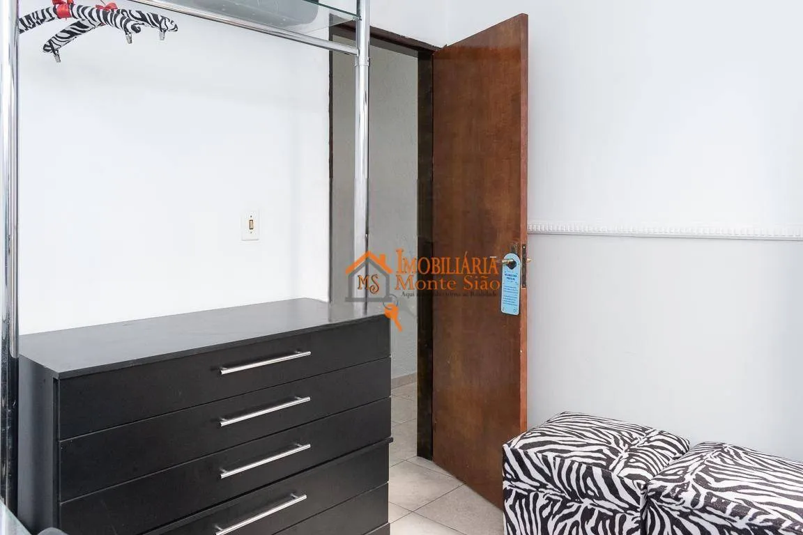 Imagem Sobrado com 4 dormitórios à venda, 300 m² por R$ 990.000,00 - Parque Continental II - Guarulhos/SP