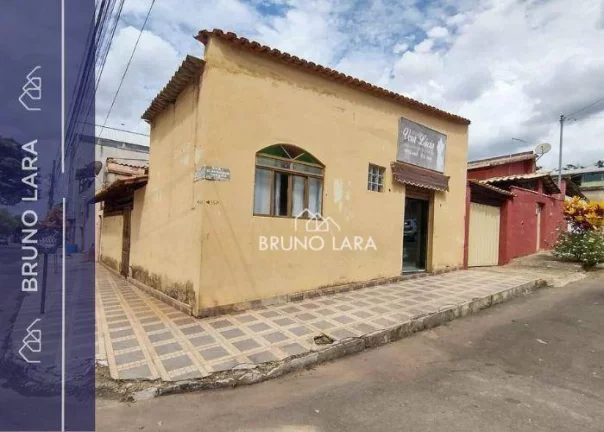 Foto do imóvel Casa à venda no centro - Igarapé/MG.