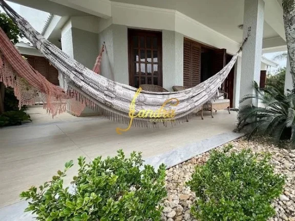 Imagem Casa no Centro de Xangri-la com 03 dormitórios com piscina