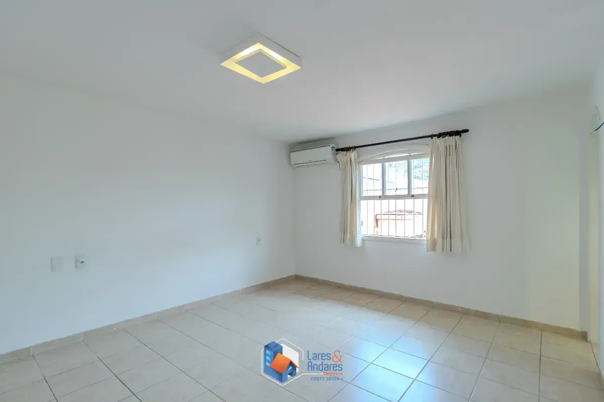 Imagem Casa para venda em Brooklin Paulista com 3 quartos, sendo 2 suítes, 260m²