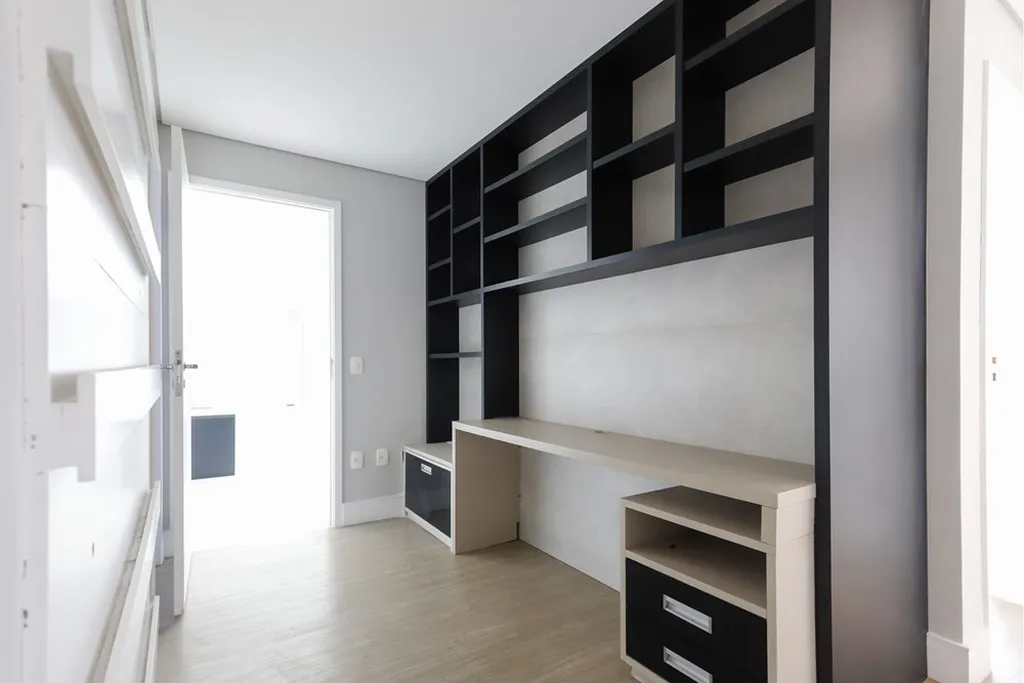 Imagem Apartamento à venda em São Paulo, Água Branca, com 4 quartos, 241m2