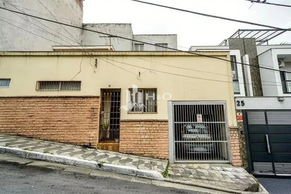 Imagem Oportunidade no Tatuapé: Casa Térrea com Suíte e Vaga Coberta - Localização Privilegiada