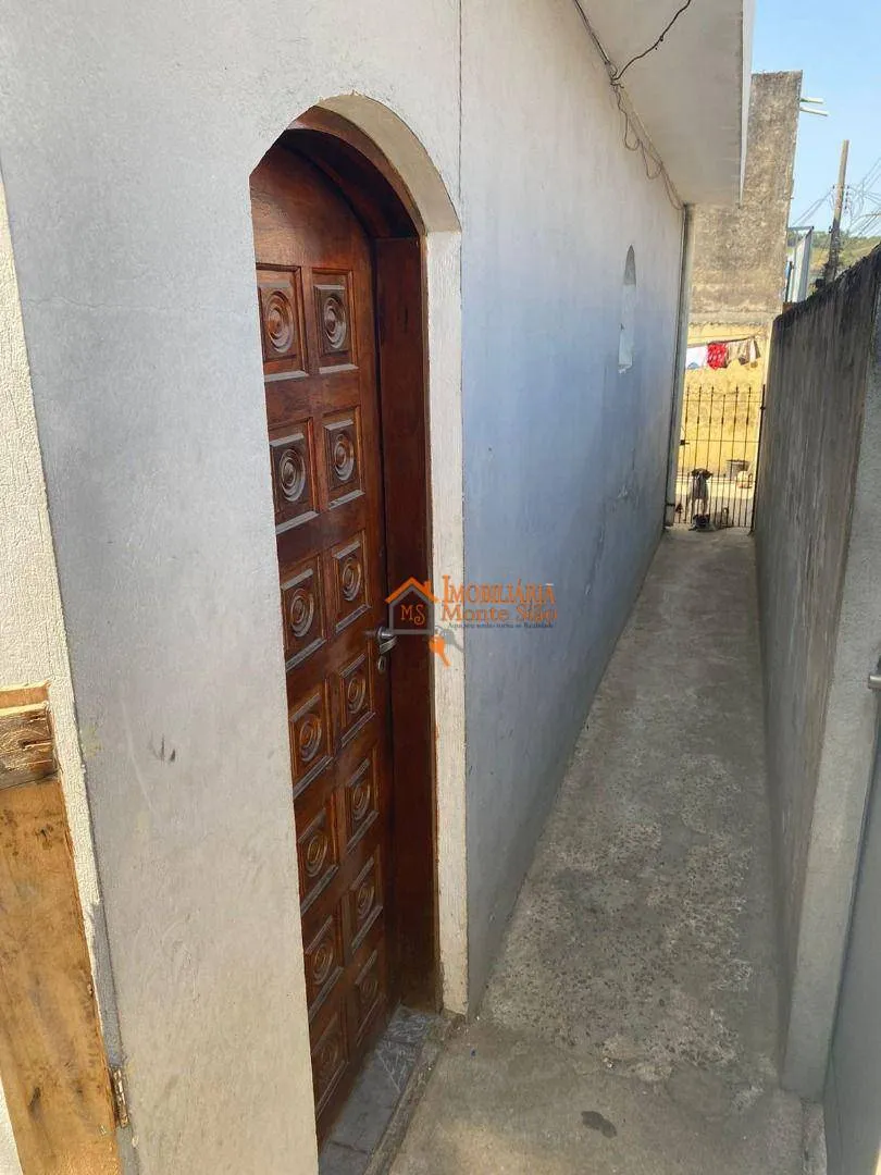 Imagem Casa com 2 dormitórios à venda, 160 m² por R$ 298.000,00 - Cidade Soberana - Guarulhos/SP