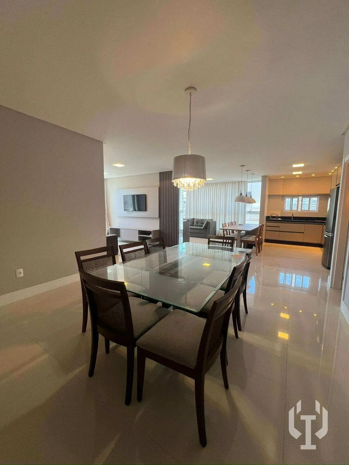 Imagem Apartamento para alugar, com 3 quartos, 160m2