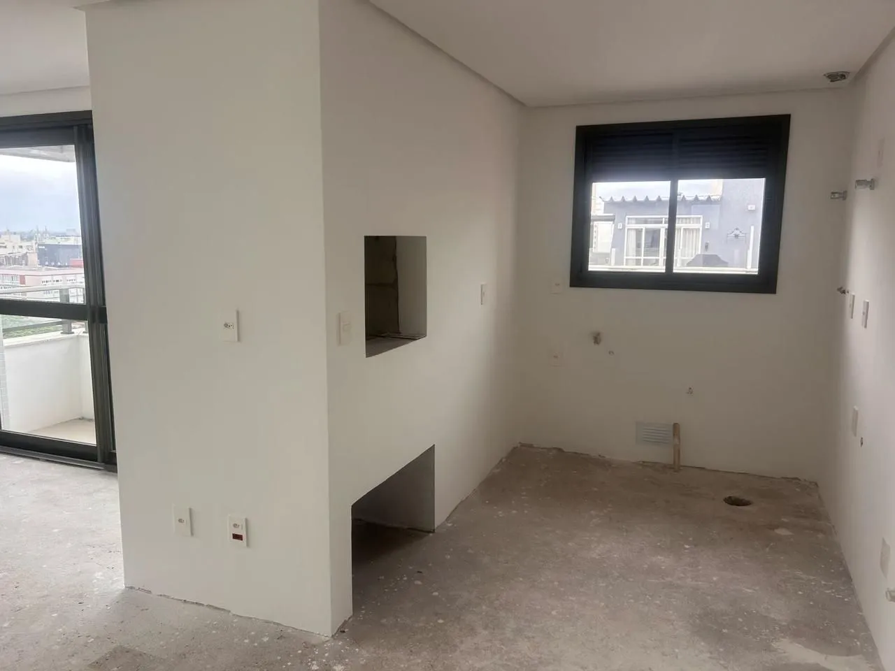 Imagem Apartamento de 2 quartos com 88 m², 2 vagas, sacada e churrasqueira - Auxiliadora