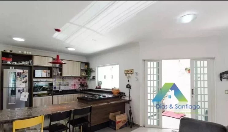 Foto do imóvel SÃO BERNARDO 170 metros, 2 dormitórios, 1 suíte, 2 vagas com ótima localização e valor !!!
