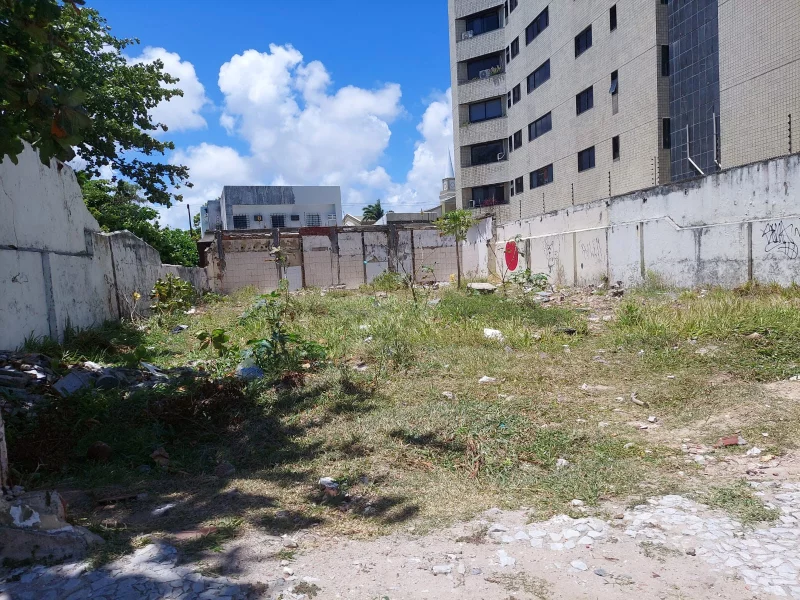 Imagem Terreno, 600m2, à venda em Jaboatão dos Guararapes, Piedade